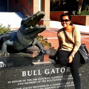 Meet your Posher, Stephany